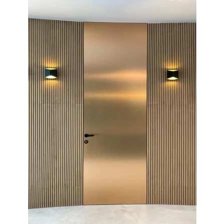 Kolekcja drzwi ukrytych Skriven lakierowane