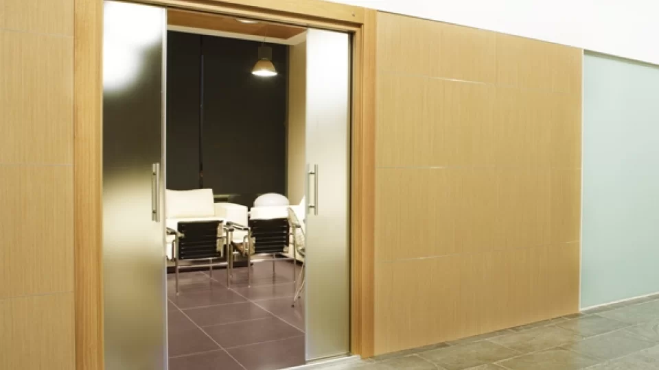 Kaseta Podwójna Drzwi Szklane