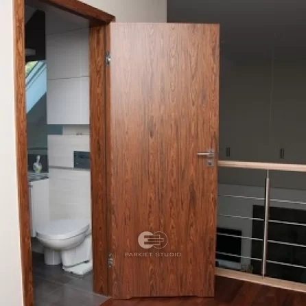 DRZWI TAFLA T1 Z PODCIĘCIEM ŁAZIENKOWYM - OŚCIEŻNICA SKOS 45 ST- OPASKI 80MM - FORNIR PALISANDER - ZAWIASY CHOWANE