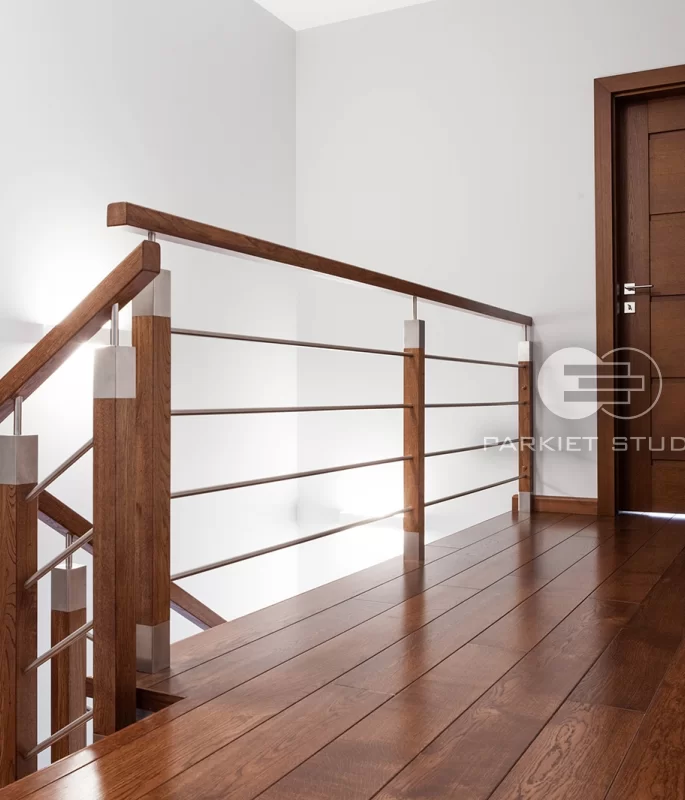 DRZWI GAMMA G4 - OŚCIEŻNICA SKOS 45 ST- OPASKI 80MM - FORNIR DĄB BARWIONY - ZAWIASY CHOWANE