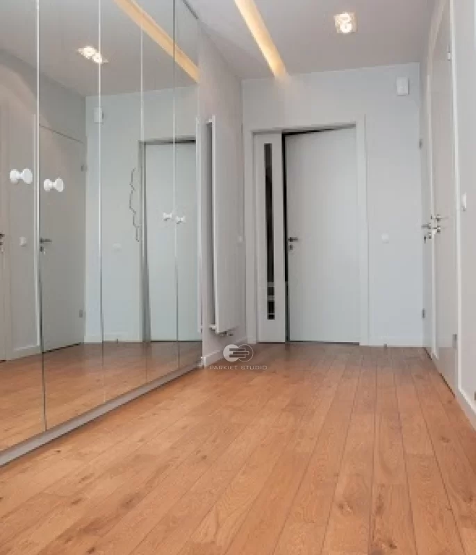 GLASS DOOR T1 WITH SIDE LIGHT - STANDARD 80MM DOOR FRAME - WHITE RAL 9003 COLOR - CONCEALED HINGES